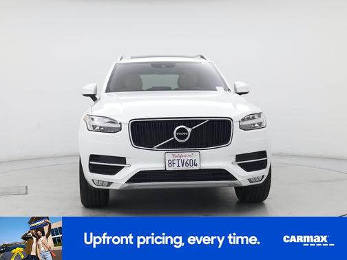 White 2019 Volvo XC90 T6 Momentum