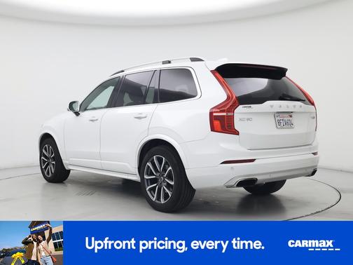 White 2019 Volvo XC90 T6 Momentum