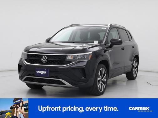 Black 2023 Volkswagen Taos SE