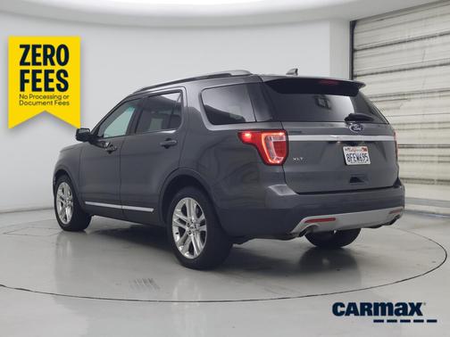 Gray 2017 Ford Explorer XLT