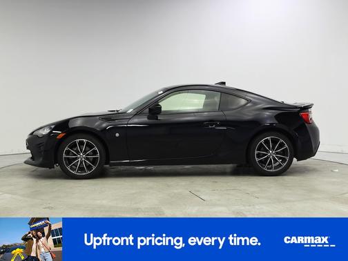 Black 2017 Toyota 86