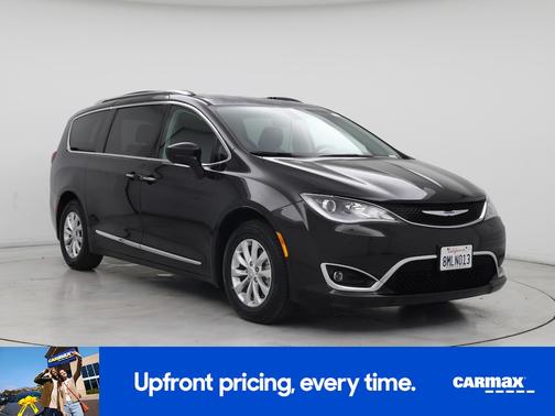 2019 Chrysler Pacifica L