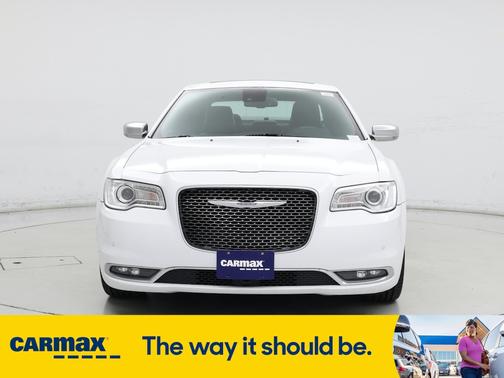 2016 Chrysler 300 C Platinum