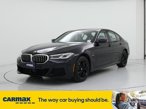 2022 BMW 530e e xDrive