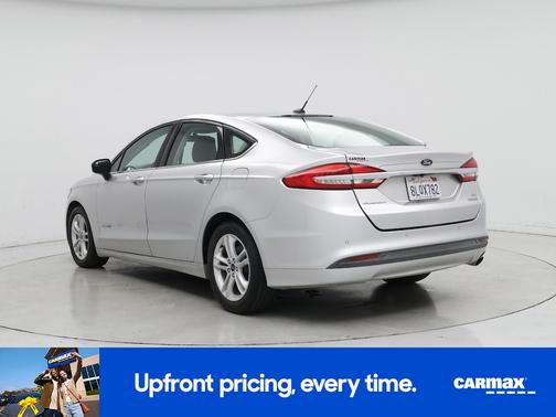 Silver 2018 Ford Fusion Hybrid SE