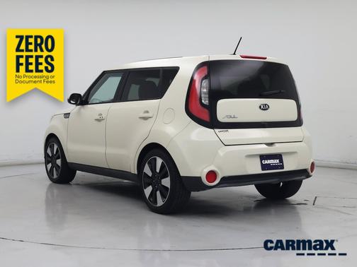 White 2015 Kia Soul !