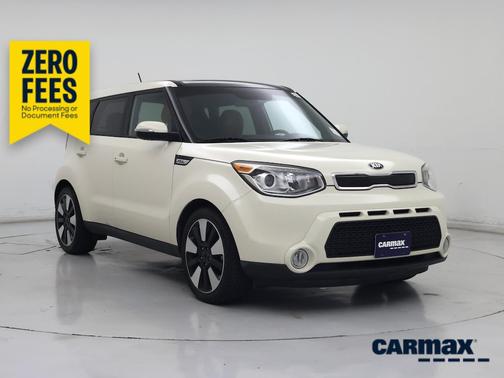White 2015 Kia Soul !