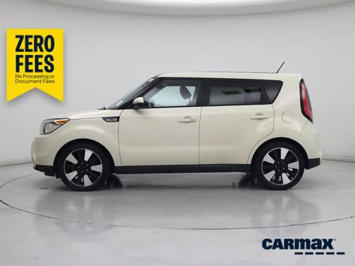 White 2015 Kia Soul !