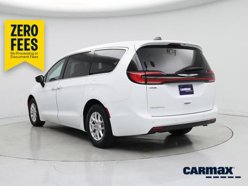 White 2024 Chrysler Pacifica Touring L