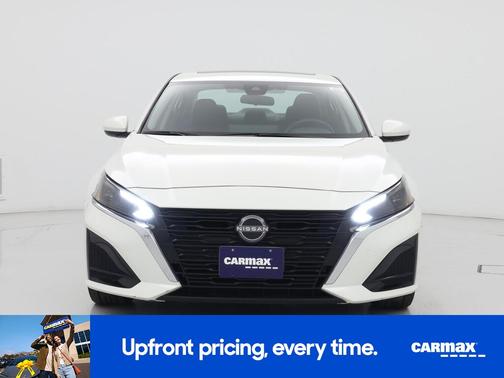 2023 Nissan Altima SV