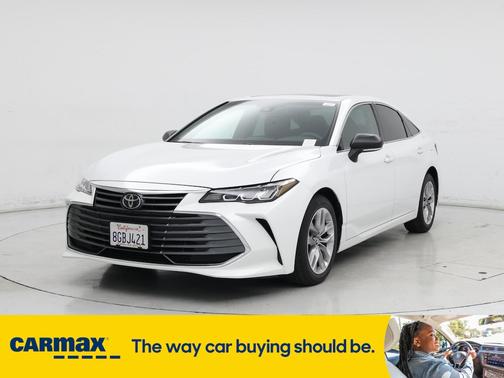 2019 Toyota Avalon XLE