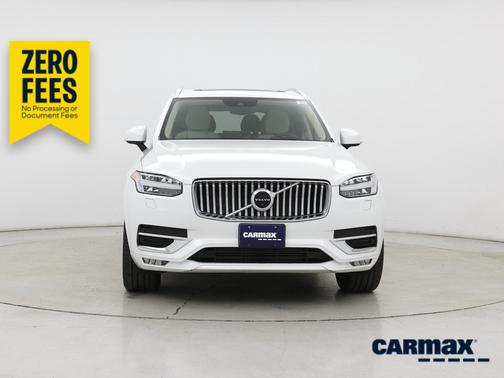 White 2022 Volvo XC90 T6 Inscription