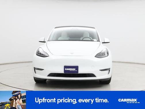 White 2023 Tesla Model Y Performance