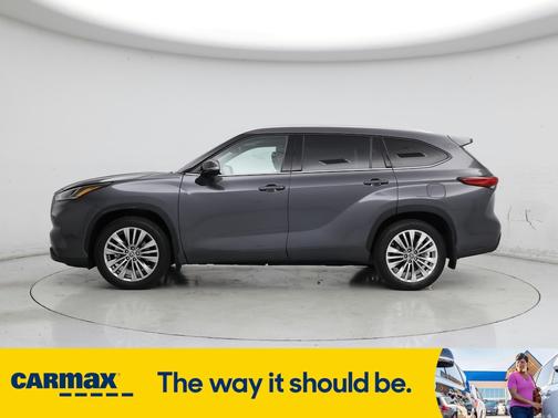 2022 Toyota Highlander Platinum