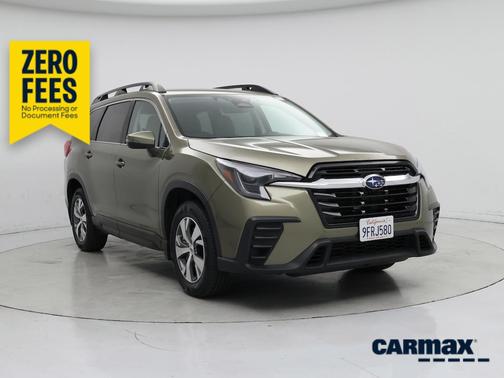 Green 2023 Subaru Ascent Premium