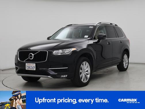 2016 Volvo XC90 T6 Momentum