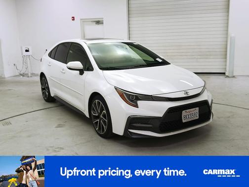 White 2020 Toyota Corolla XSE