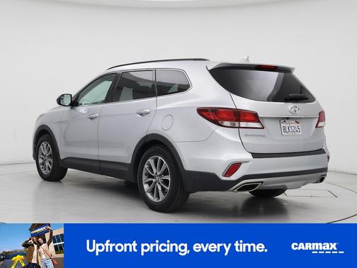 2018 Hyundai SANTA FE SE