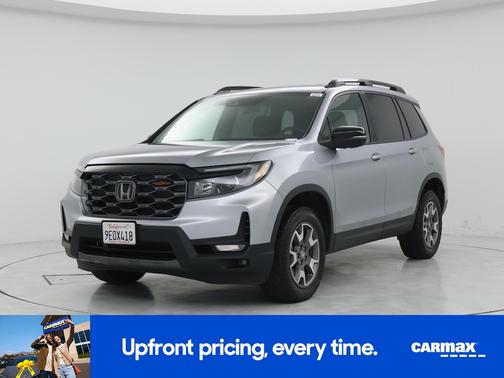 Silver 2023 Honda Passport Trailsport