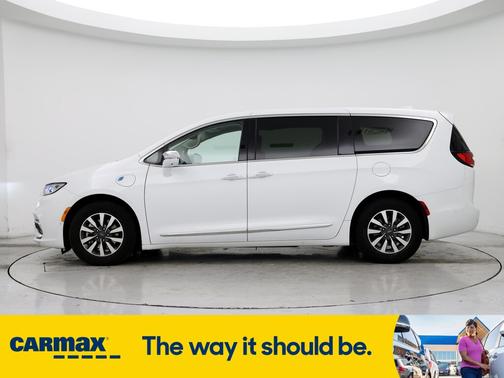 2022 Chrysler Pacifica Hybrid Limited