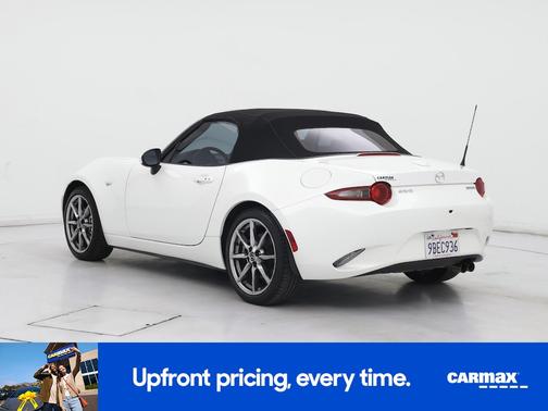 White 2022 Mazda MX-5 Miata Grand Touring