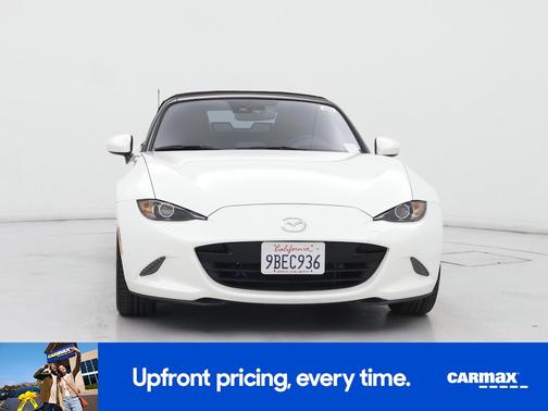 White 2022 Mazda MX-5 Miata Grand Touring