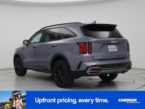 Silver 2023 Kia Sorento SX