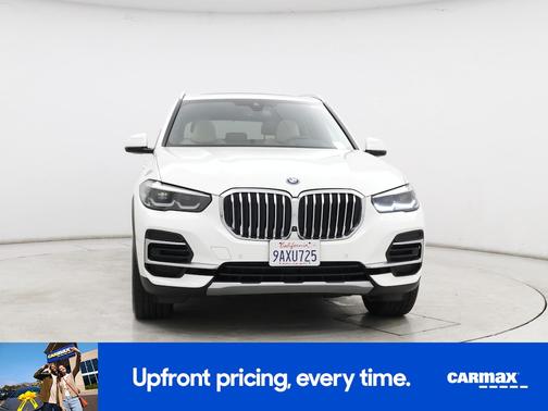 White 2022 BMW X5 PHEV XDrive45e