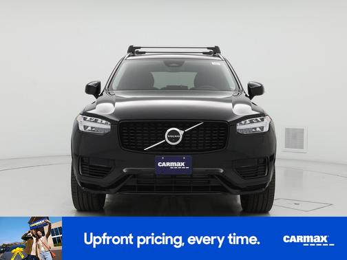 2023 Volvo XC90 Recharge Plug-In Hybrid T8 Plus Dark Theme