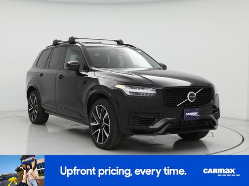 2023 Volvo XC90 Recharge Plug-In Hybrid T8 Plus Dark Theme