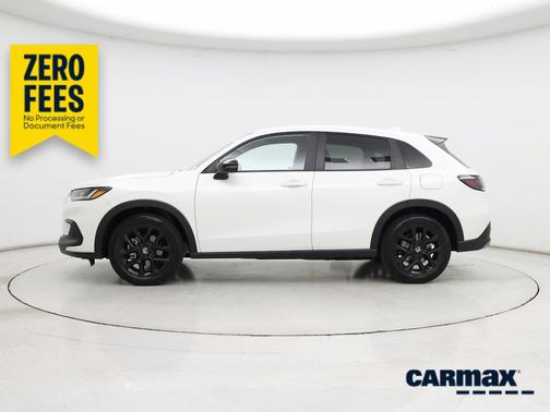 White 2025 Honda HR-V Sport