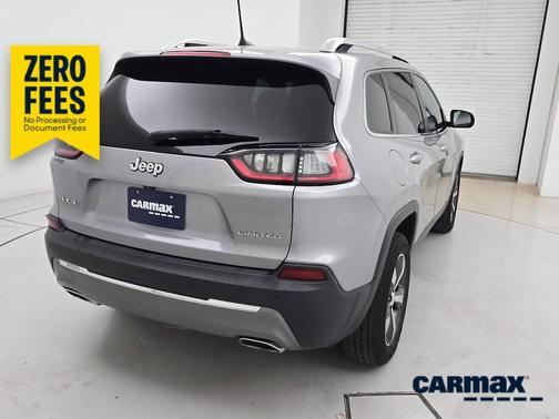 Gray 2019 Jeep Cherokee Limited