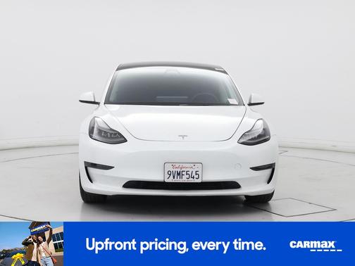 White 2022 Tesla Model 3