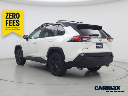 Pearl 2020 Toyota RAV4 Hybrid XSE