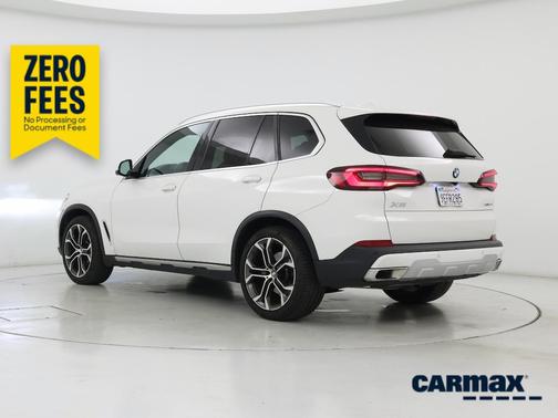 White 2023 BMW X5 xDrive40i