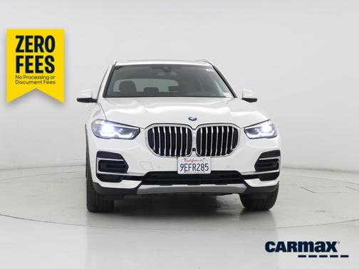 White 2023 BMW X5 xDrive40i