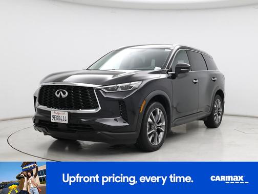 Black 2023 INFINITI QX60 Luxe