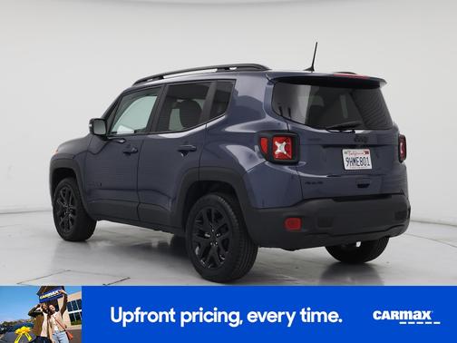 Gray 2023 Jeep Renegade Altitude
