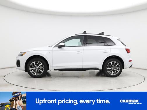 White 2024 Audi Q5 S-Line Premium