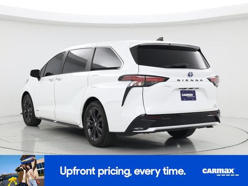 2021 Toyota Sienna XSE
