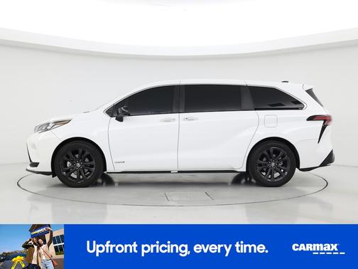 2021 Toyota Sienna XSE