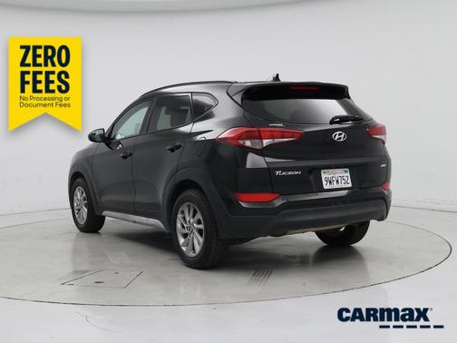 Black 2018 Hyundai TUCSON SEL