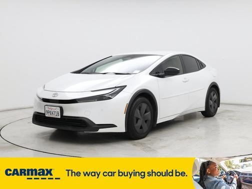 2024 Toyota Prius LE