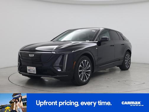 2024 Cadillac LYRIQ Sport 2