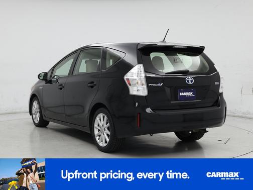 2013 Toyota Prius v Five