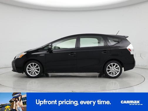 2013 Toyota Prius v Five