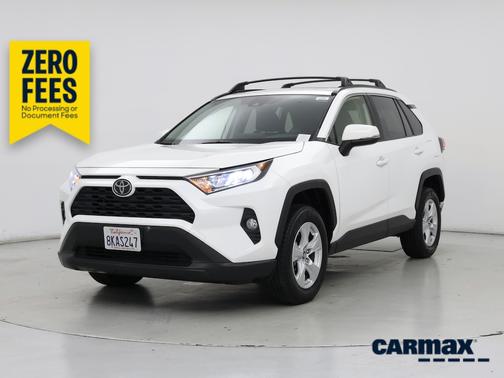 White 2019 Toyota RAV4 XLE