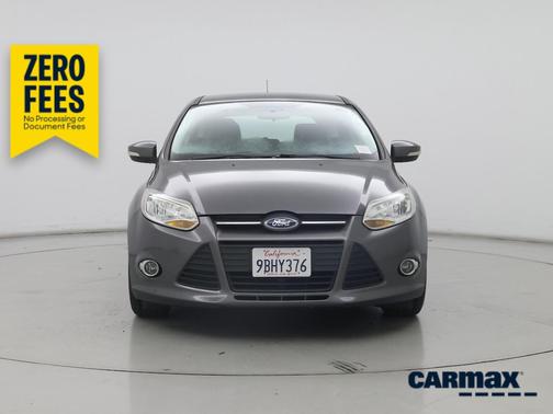 Silver 2014 Ford Focus SE