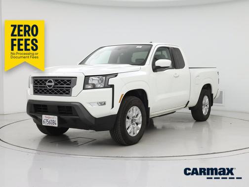 White 2024 Nissan Frontier S