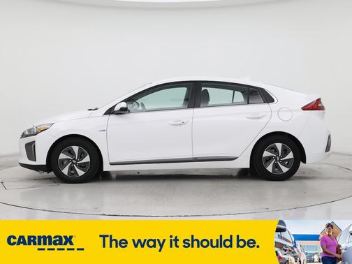 2017 Hyundai IONIQ Hybrid SEL
